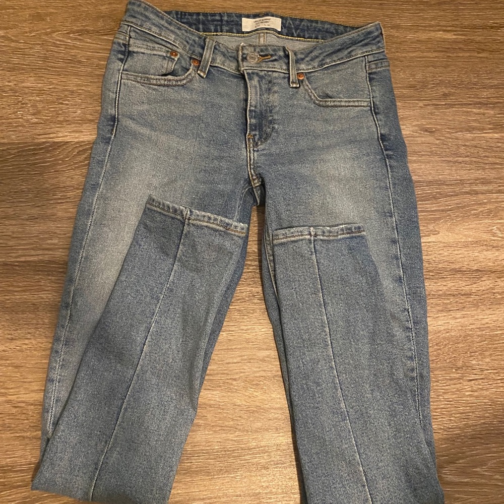 Levi’s jeans - Picture 2 of 3